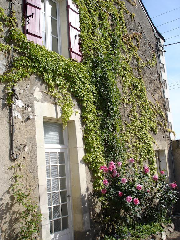 L'Aubinoise Bed & Breakfast Saint-Aubin-de-Luigne Exterior photo